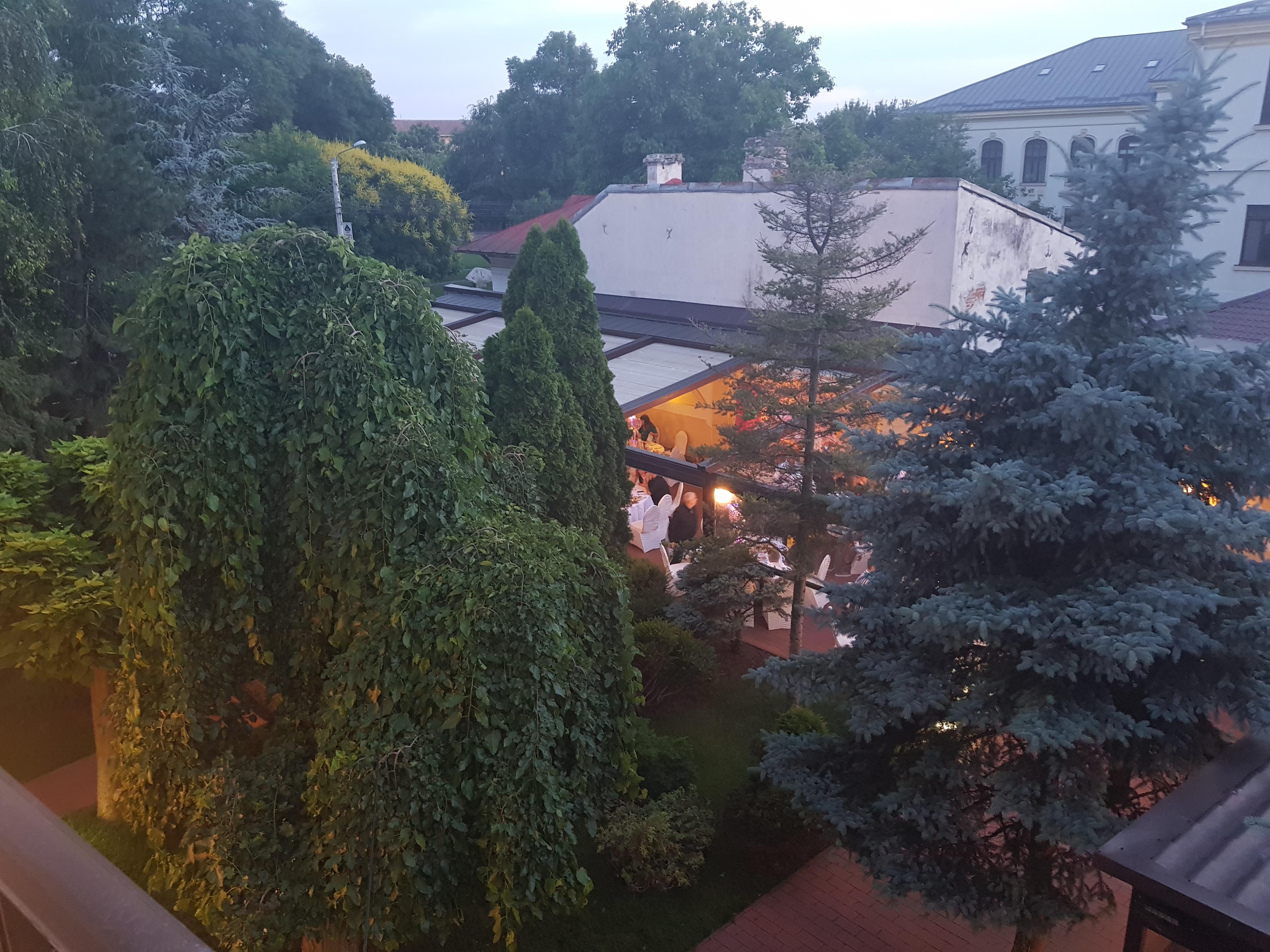 Hotel Golden House Craiova Exterior foto